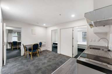616/21-23 Whitaker Place_2