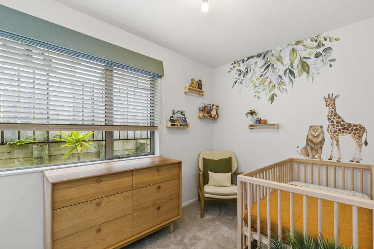 41 Red Beech Avenue Woodridge_9