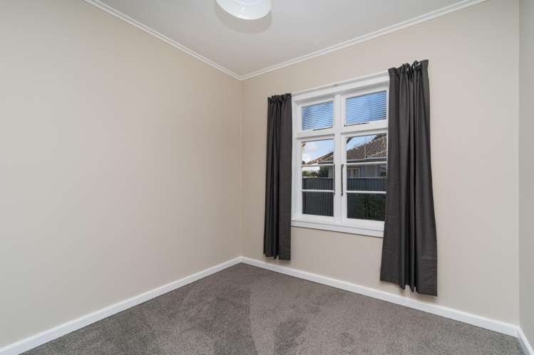 22 Westmere Place Takaro_16