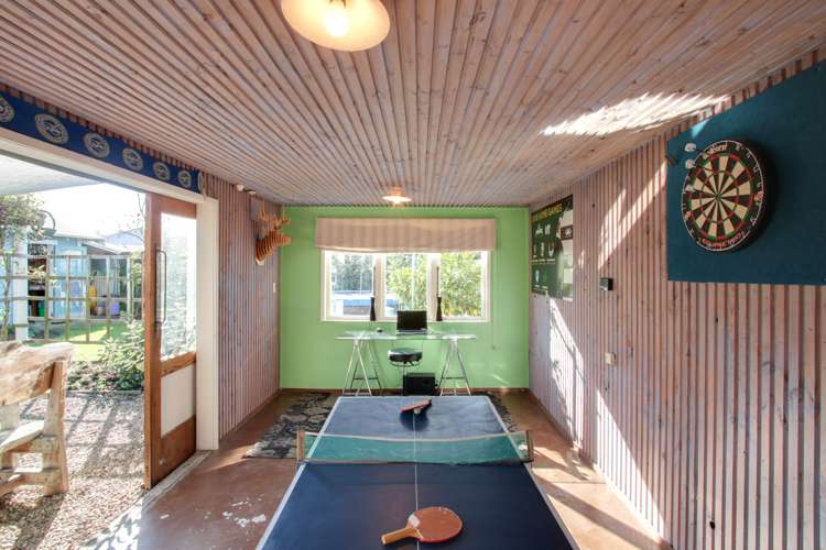 137 Georges Drive Napier South_17