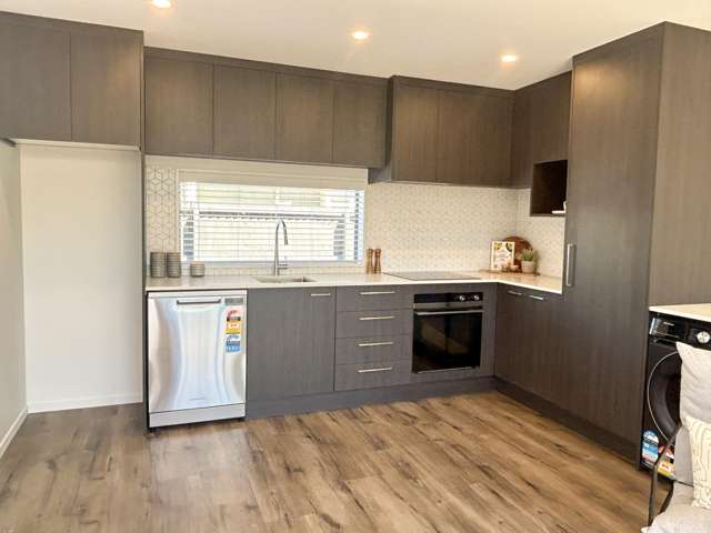 3/6 Strauss Place Somerfield_4