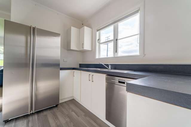 70 Ronaldsay Street Palmerston_3