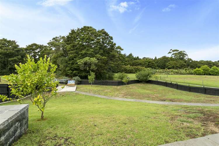 23 Kahika Grove Huapai_4