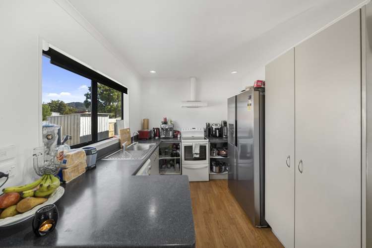 3 Ashburn Road Wainuiomata_5