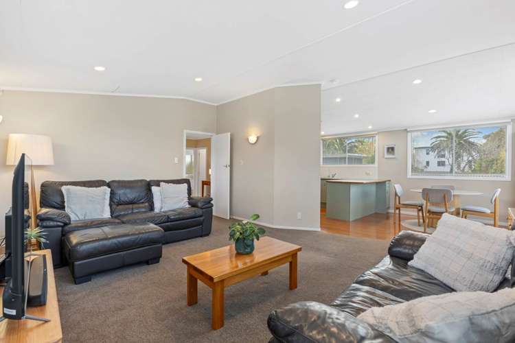 20 Glenmore Road Sunnyhills_2