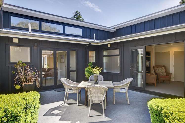 1080 Mapara Road Whakaipo Bay_31