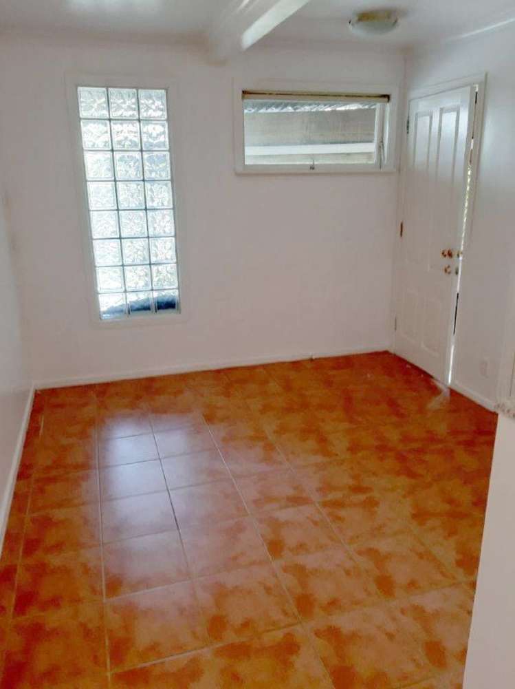 41 Hatherlow Street Glenfield_8