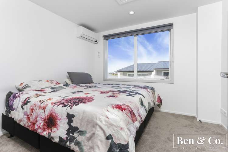 4/70a Barrack Road Mount Wellington_8