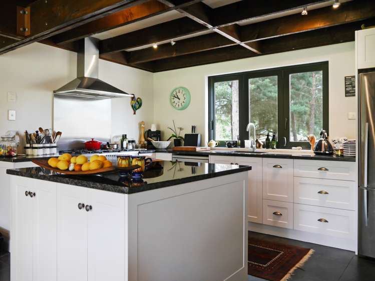 3 North West Arch Twizel_1