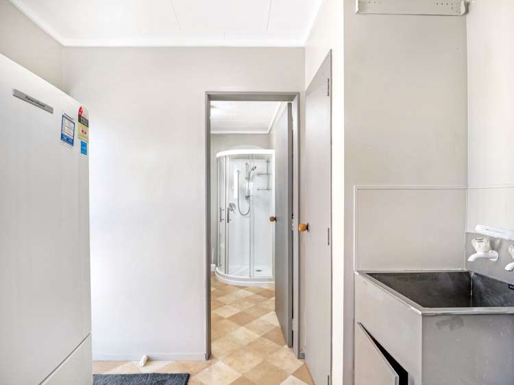 10 Taonui Street Waitarere Beach_14