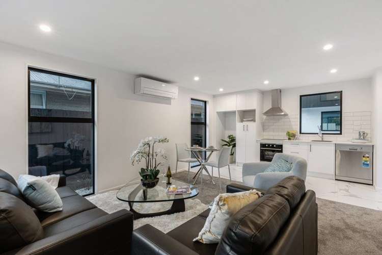 2/128 Huxley Street Sydenham_2