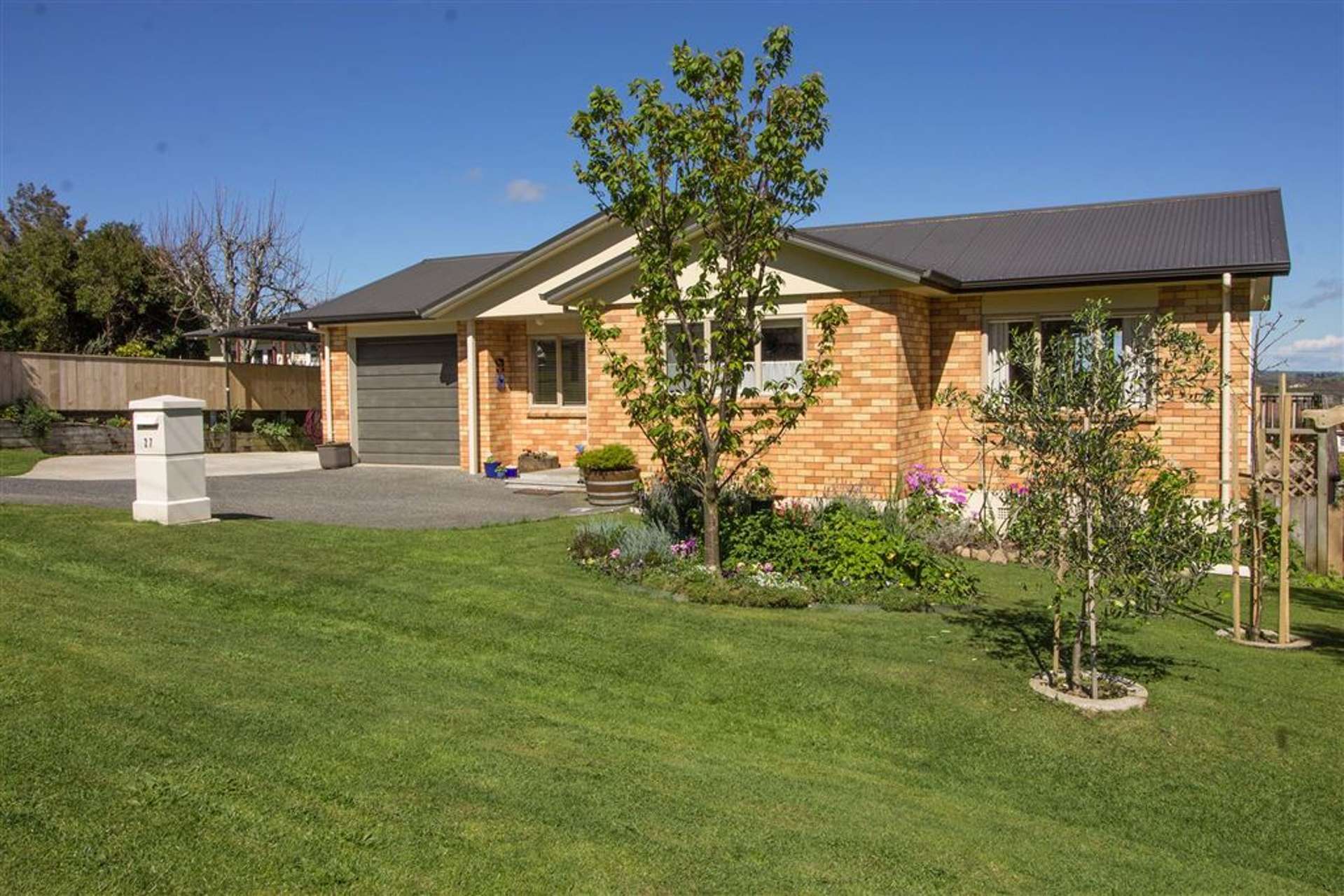 27 Puriri Street Te Aroha_0