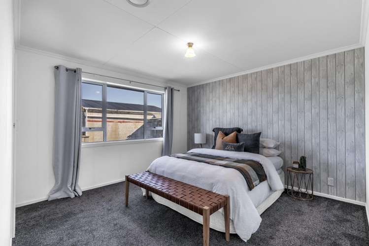 34 Lothian Crescent Strathern_7