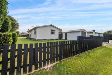 21 Kennedy Drive_1
