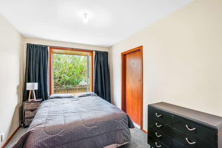 4 Vivian Street Burwood_11