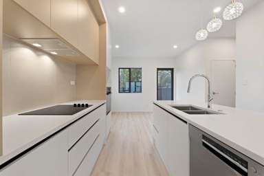 17 Whiteywood Street_1