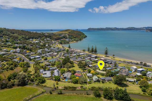 8 Parkland Place Whitianga_1