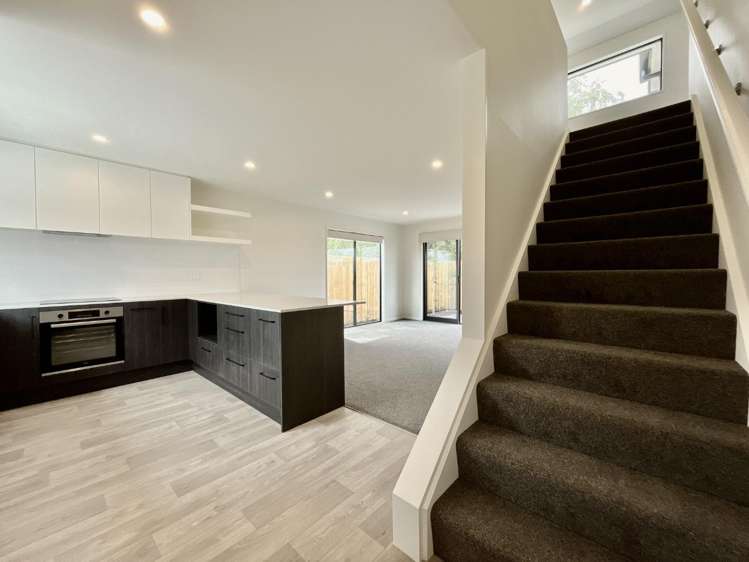 4/27 Evesham Crescent 10222_6