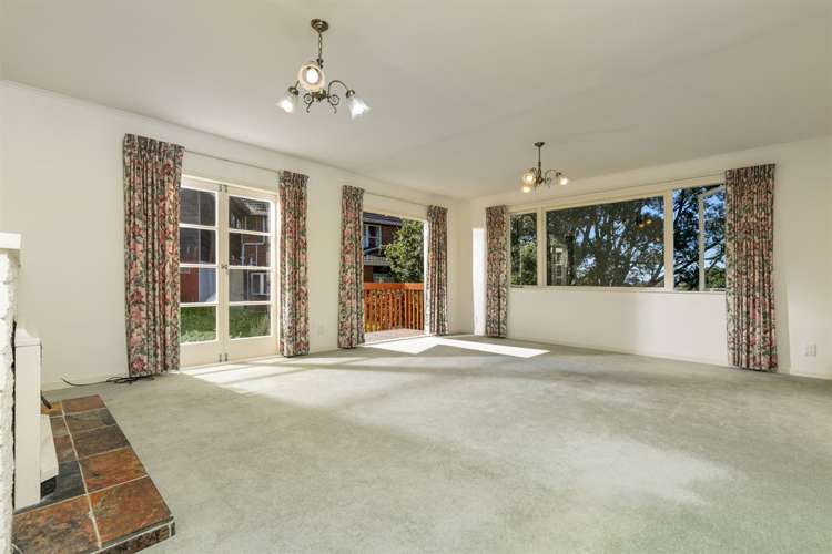 79 Tiroroa Avenue Te Atatu South_11