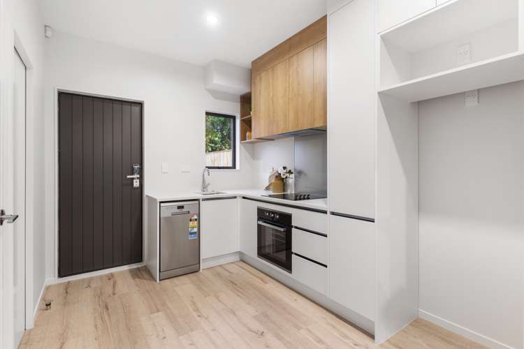 26a Bellringer Road Massey_13