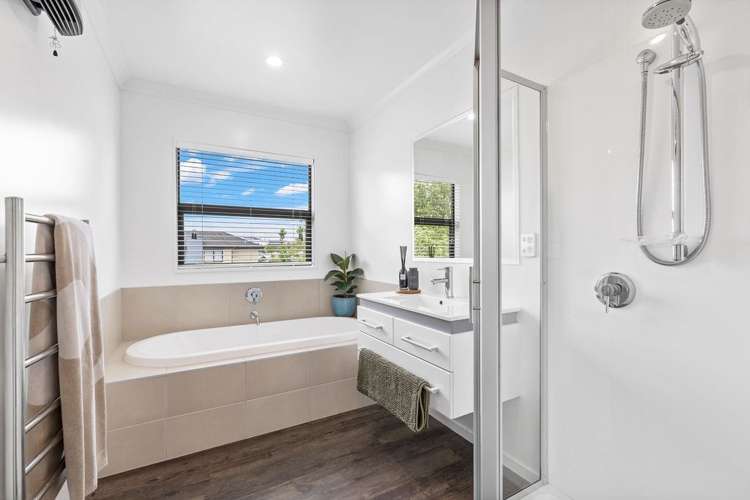 2 Araucana Way Burwood_16