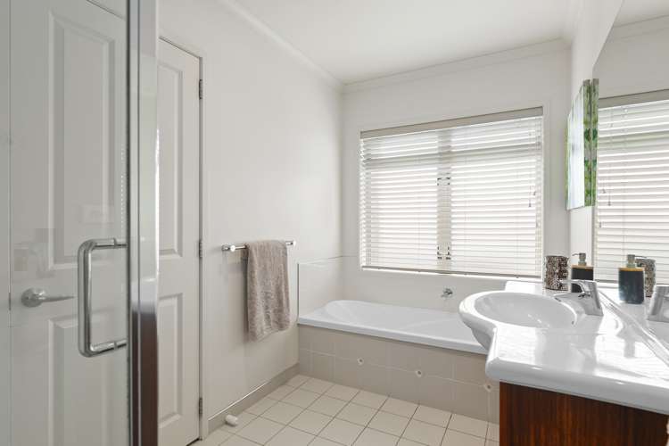 5 Riddington Rise Ohauiti_14