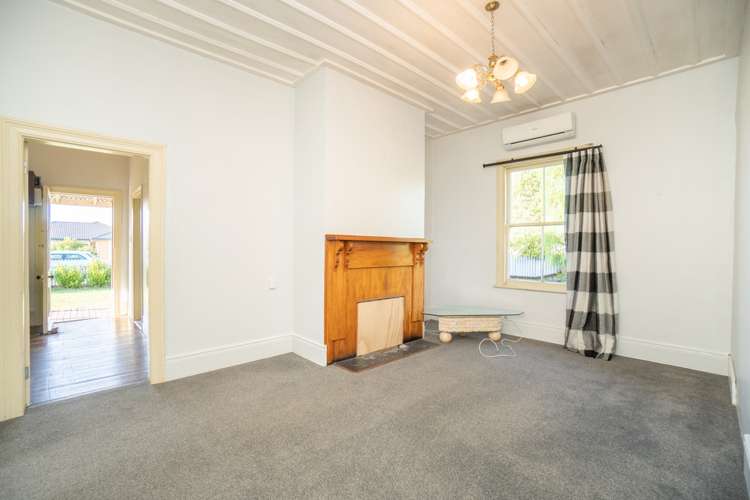 6 Monckton Street Feilding_8