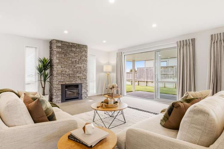 3 Roto Close Wharewaka_8