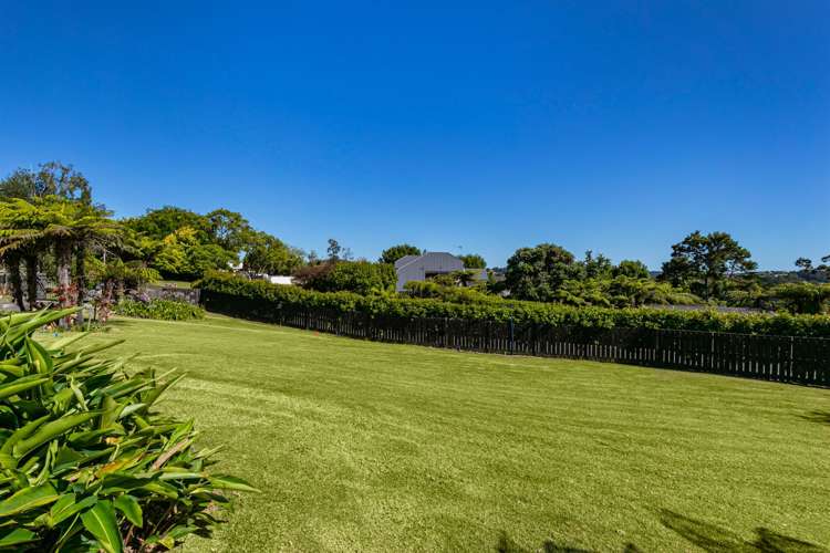22b Wainoni Heights Greenhithe_7