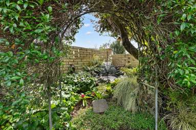 64 River View Road_4