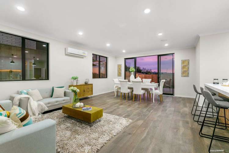 43 Hangahai Road Flat Bush_5