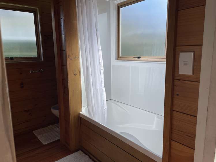 7 Seaview Road Ruakaka_13