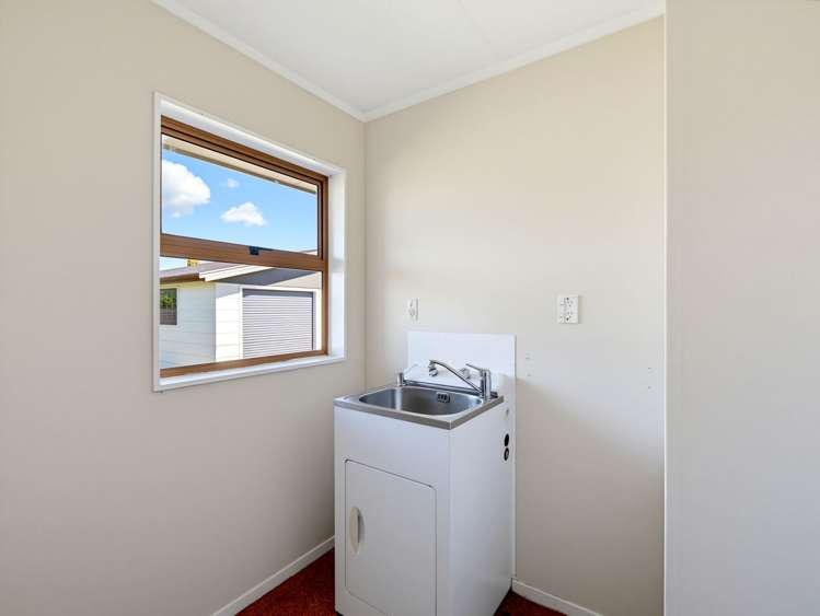 12 Lorne Crescent Flaxmere_18