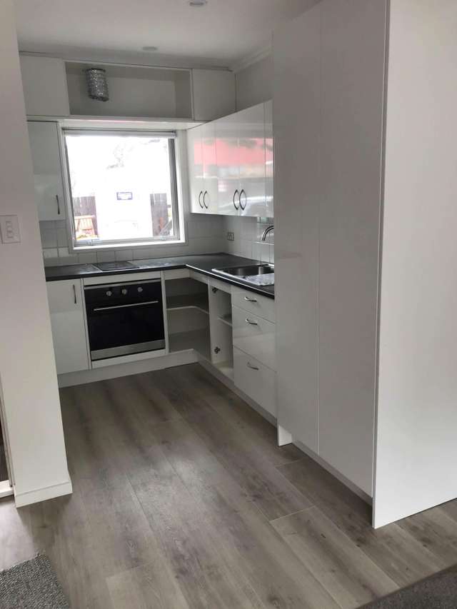 8/5 Glen Road Browns Bay_2
