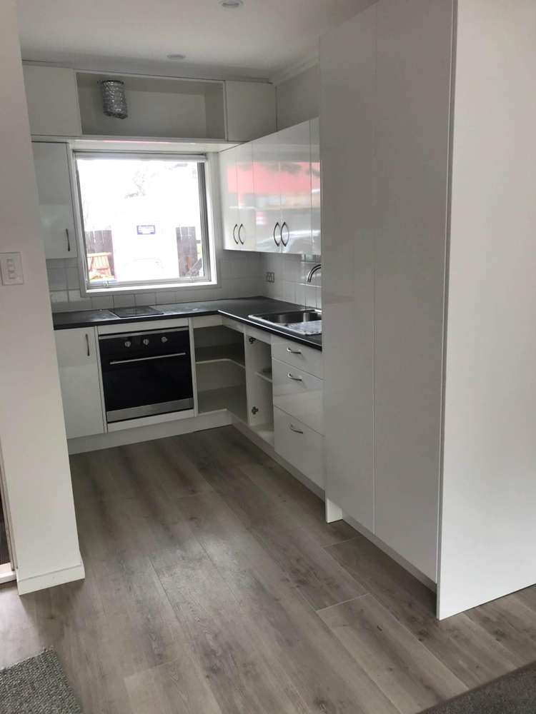 8/5 Glen Road Browns Bay_1