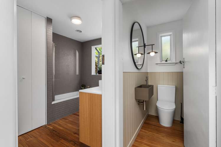 56 Bay View Road, Moncks Bay_17