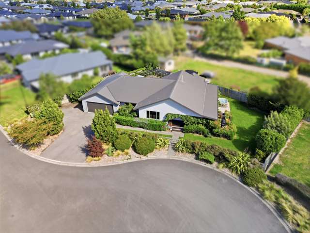 Priced Deadline Sale - $789,000 - All offers presented Monday 4pm (USP)