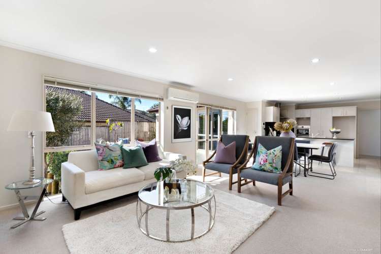 61 Salford Crescent Flat Bush_3