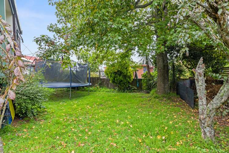 44 Lansdowne Crescent Glenview_20