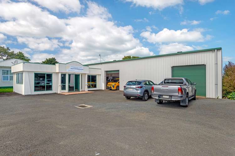 102A Main Road Makaraka_9