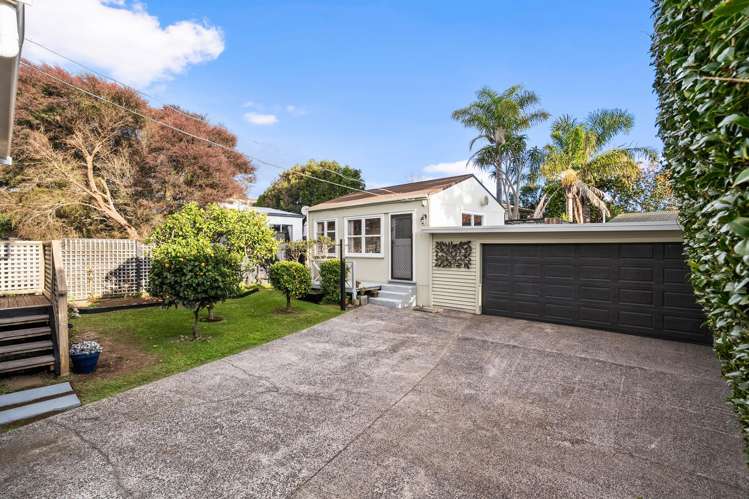 24 Margaret Avenue Mount Albert_10