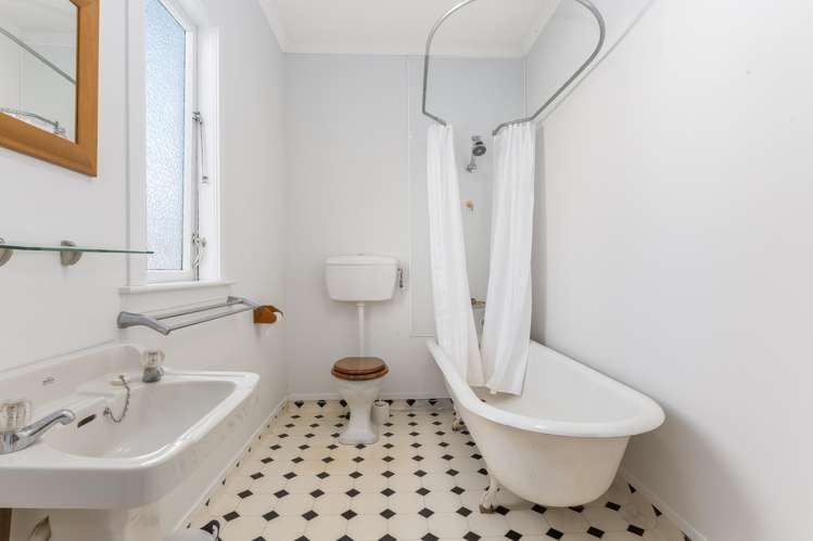 8 Blythe Street Berhampore_9