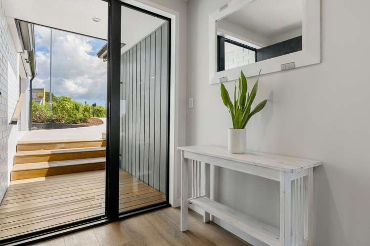 27 Tamihana Avenue Pyes Pa_8