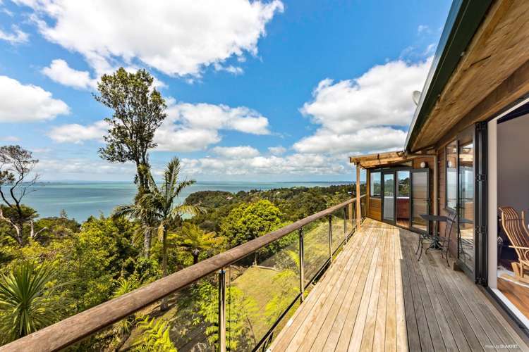 26 Takahe Road Titirangi_0