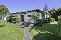 Superb family home - impressive garaging