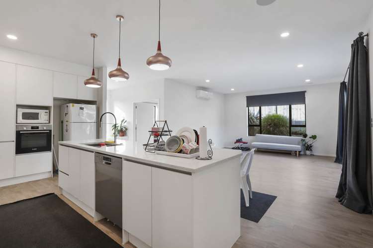 25 Jeroboam Loop Kumeu_15