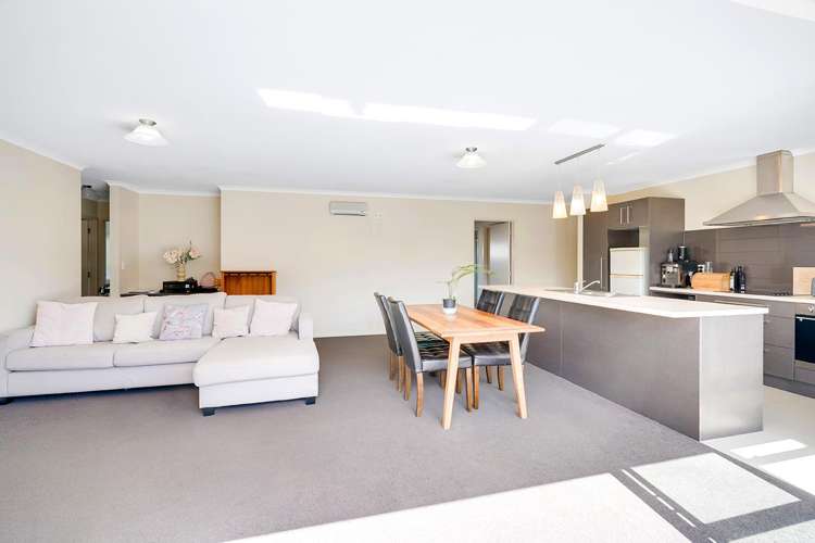 30 & 30A Sirius Crescent Rototuna North_9