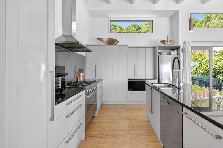 28 Commodore Place Britannia Heights_6