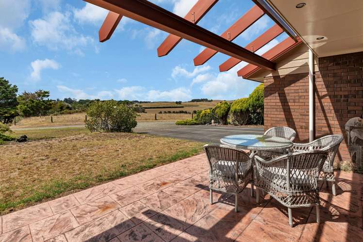 72 Baylys Coast Road Dargaville_6
