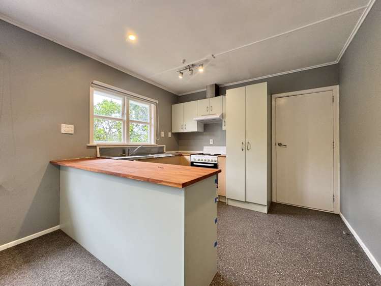 55a Tirimoana Road Te Atatu South_5